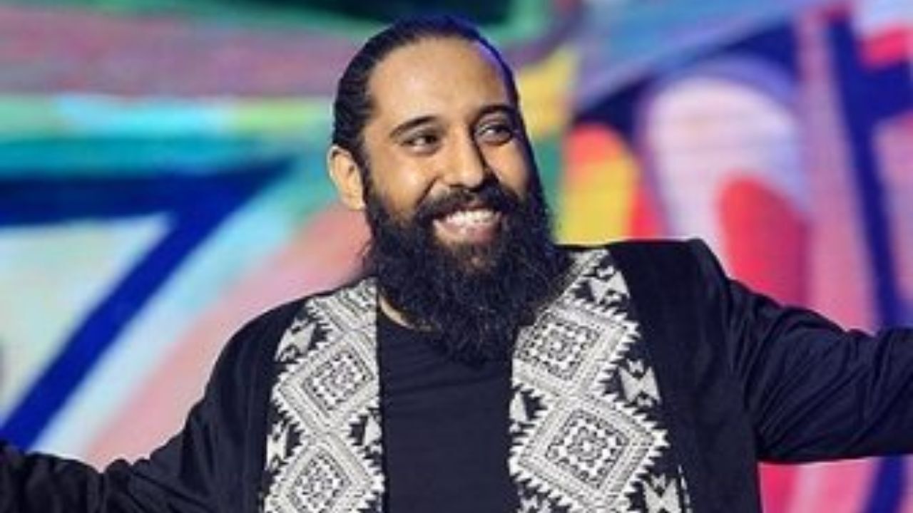 «ملت عشق» با صدای روزبه نعمت‌اللهی به روی صحنه می‌رود