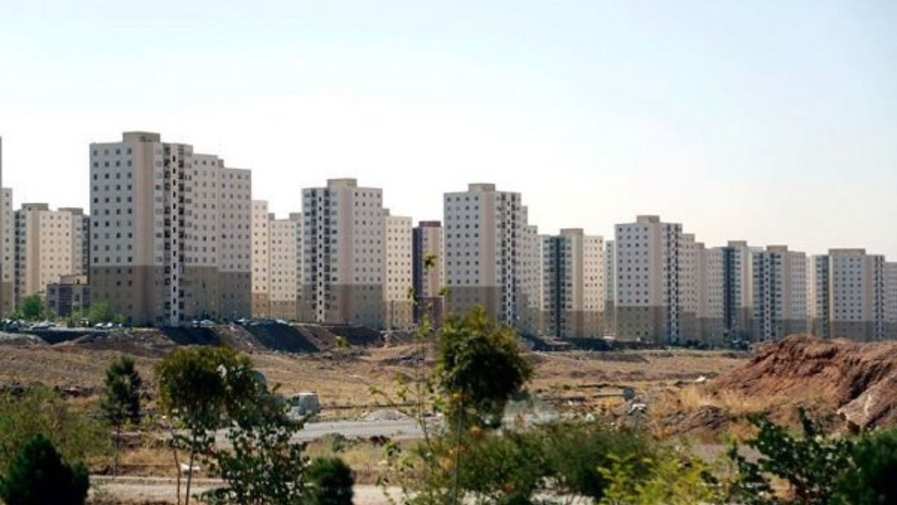 ساخت مسکن کارگران توسط انبوه‌ساز را توصیه نمی‌کنم