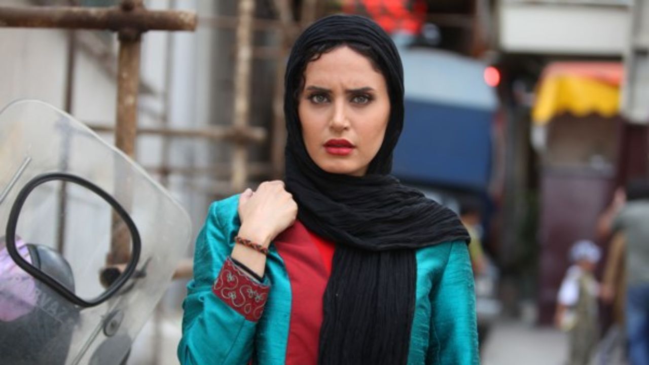 عکسِ «الناز شاکردوست» در پشت صحنه تئاتر رامبد جوان