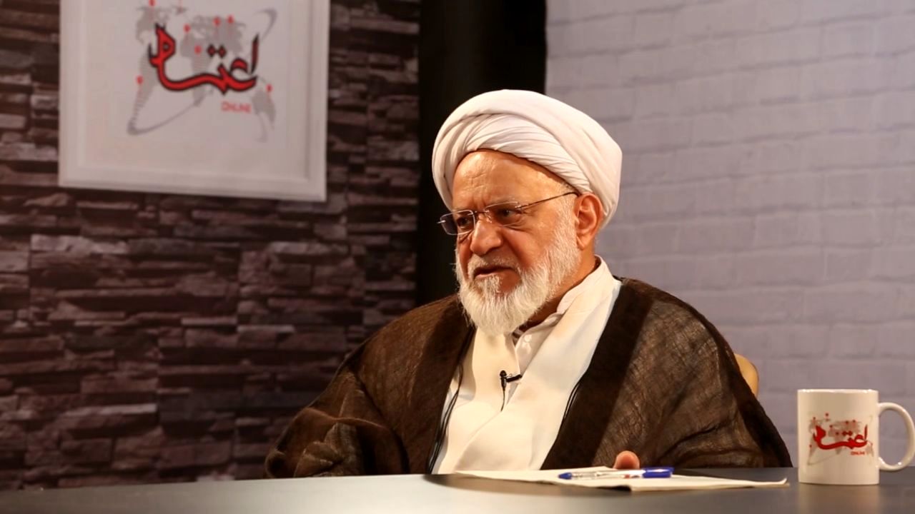 اگر آخوند حکومت طاغوت بودیم، سرمان پایین بود، اما آخوند یک نظام مقدس هستیم/ هر گاه شاخص‌ها، شاخص‌های ناراضی‌کننده باشد، محبوبیت روحانیت پایین می‌آید