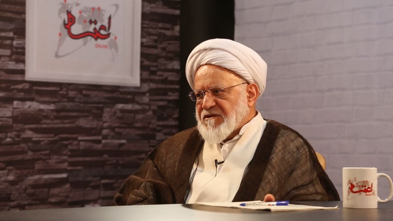 اگر آخوند حکومت طاغوت بودیم، سرمان پایین بود، اما آخوند یک نظام مقدس هستیم/ هر گاه شاخص‌ها، شاخص‌های ناراضی‌کننده باشد، محبوبیت روحانیت پایین می‌آید