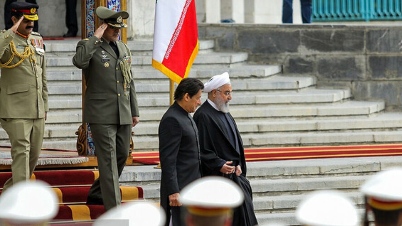 رئیس‌جمهوری از نخست‌وزیر پاکستان استقبال کرد