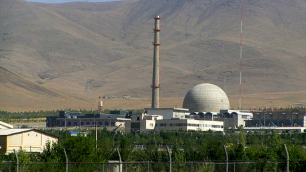 مذاکرات هیات انگلیسی و چینی با ایران درباره بازطراحی راکتور اراک