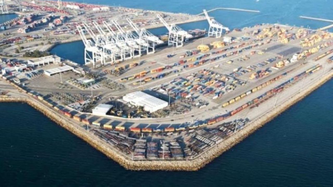 سرمایه‌گذاری 5 هزار میلیاردی بخش غیردولتی در بنادر کشور