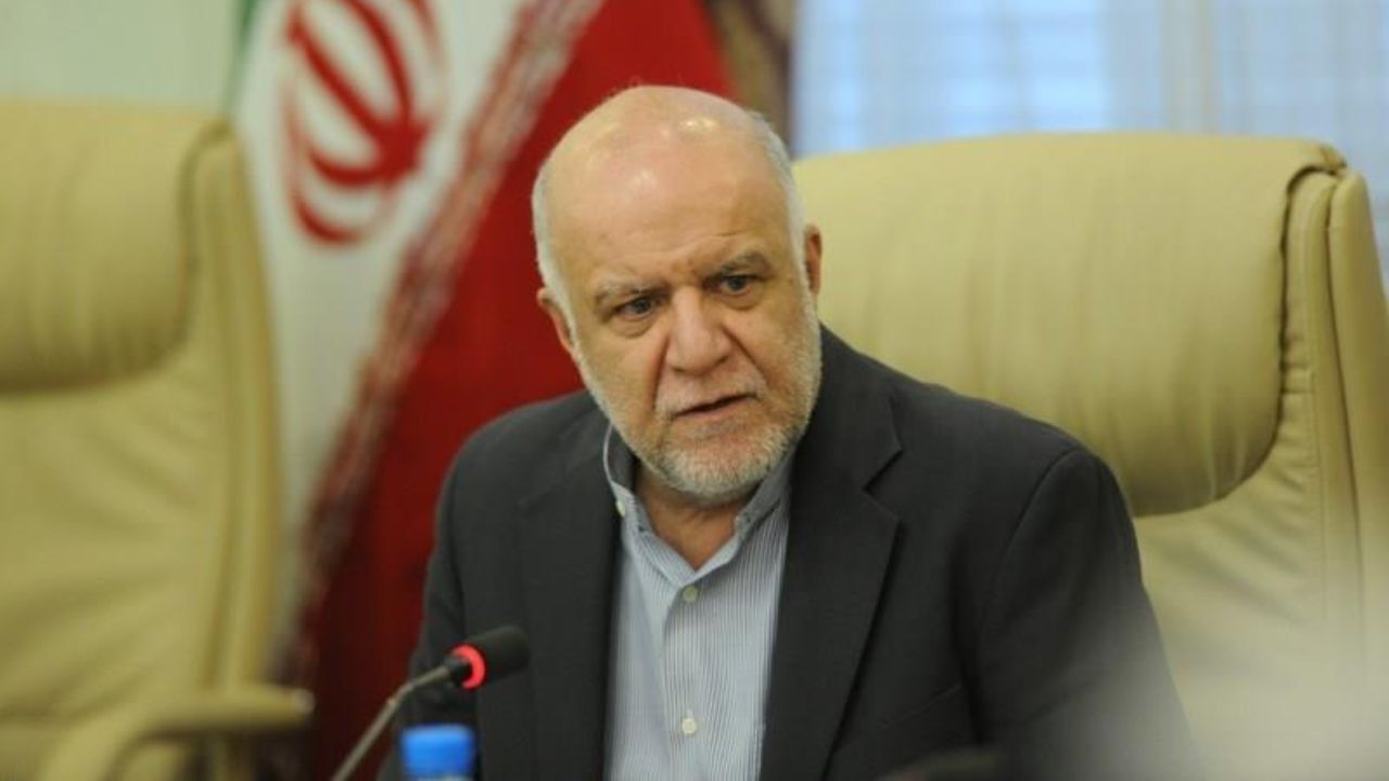 بیش از 95 درصد ارز پتروشیمی‌ها به کشور باز می‌گردد/ تنها چند شرکت بازی درمی‌آورند