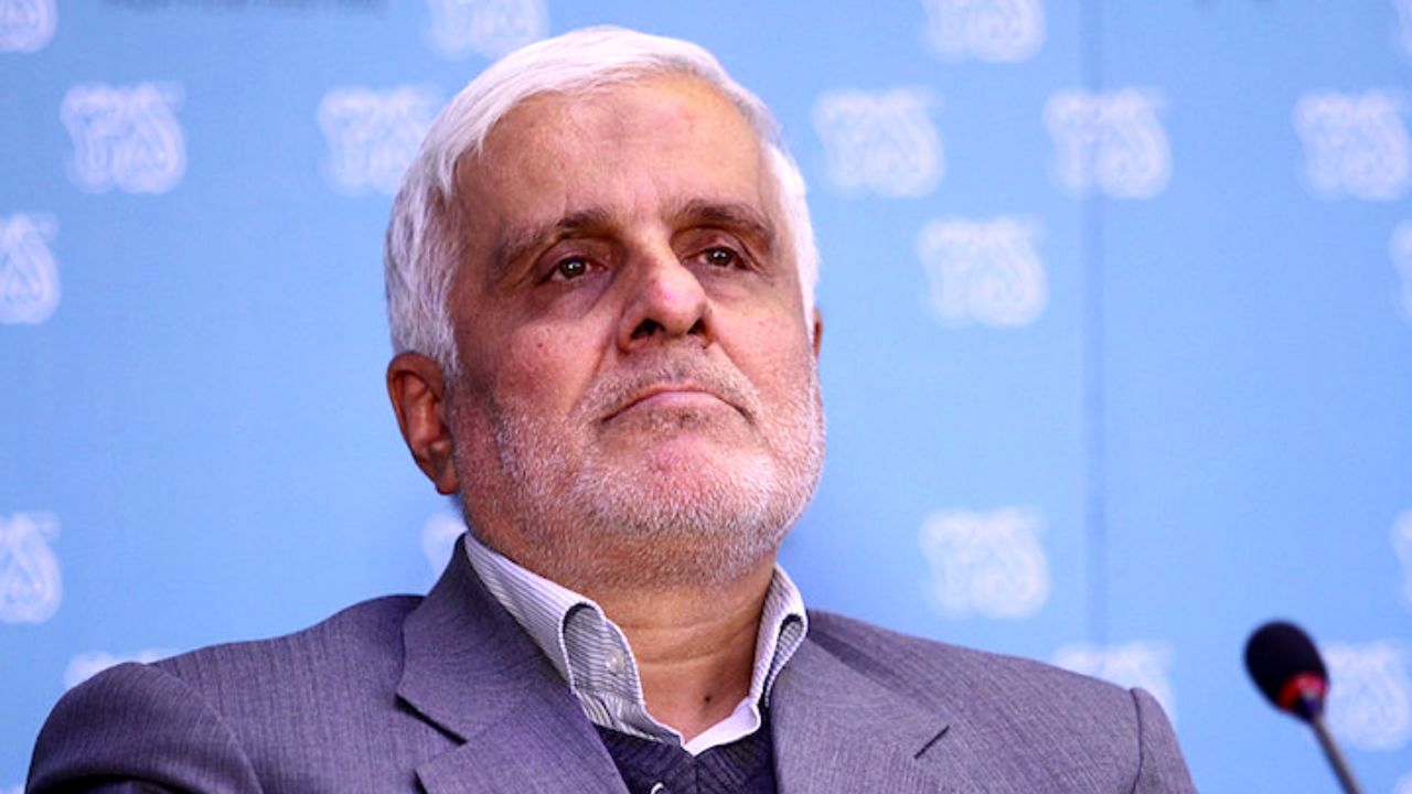 دستمزدهای سنگین در شبکه خانگی، تمایل بازیگرها به آن سمت را بیشتر کرده است/ بازیگری که برای نقش التماس می‌کرد، چرا گذشته‌اش را فراموش کرده؟