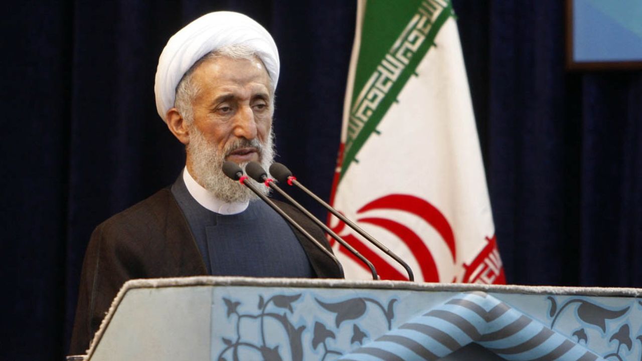هنوز هم عده‌ای پیگیر تصویب لوایح مرتبط با FATF هستند/ مسئولان اگر خدا را به‌یاد داشته باشند گرانی و فاصله طبقاتی را تحمل نخواهند کرد/ مسئولان اقتصادی مردم را منتظر غربی‌ها نگذارند/ مگر مومن، چندبار از یک سوراخ گزیده می‌شود؟