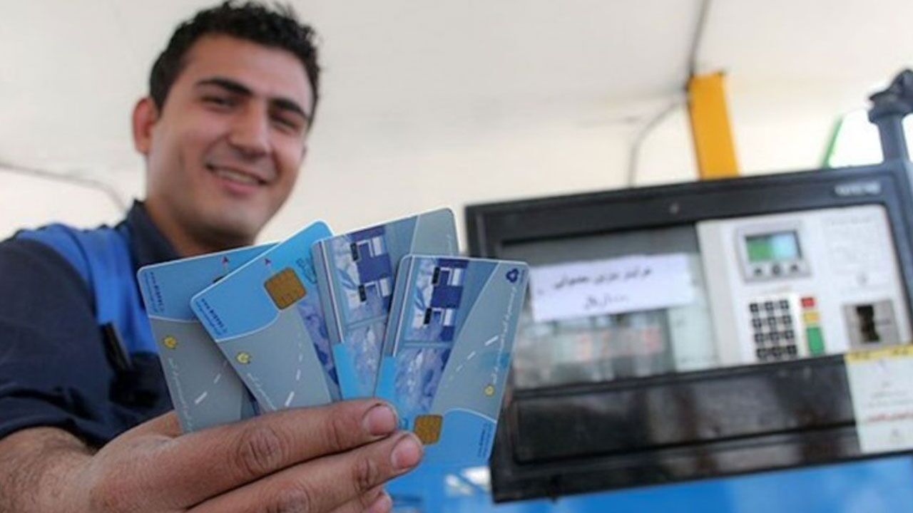 600 هزار کارت سوخت در باجه‌های پست معطل است!