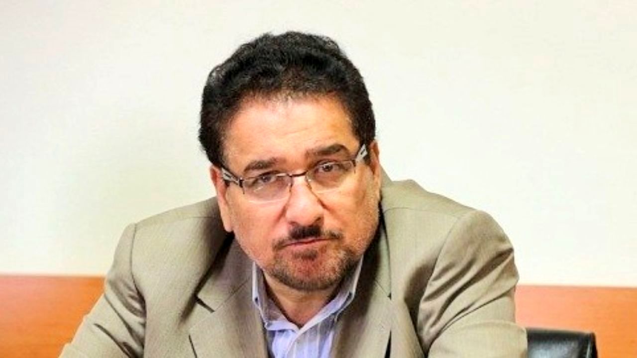 رهبری کلیات طرح افزایش قیمت بنزین و مصوبه اخیر سران قوا را تایید کردند/ تصمیم افزایش قیمت بنزین یک سال و نیم قبل گرفته شده بود/ فراکسیون امید 2 طرح دوفوریتی و سه‌فوریتی برای توقف افزایش قیمت و سهمیه‌بندی بنزین داشت/ طرح فراکسیون امید می‌توانست هم اعتراضات
