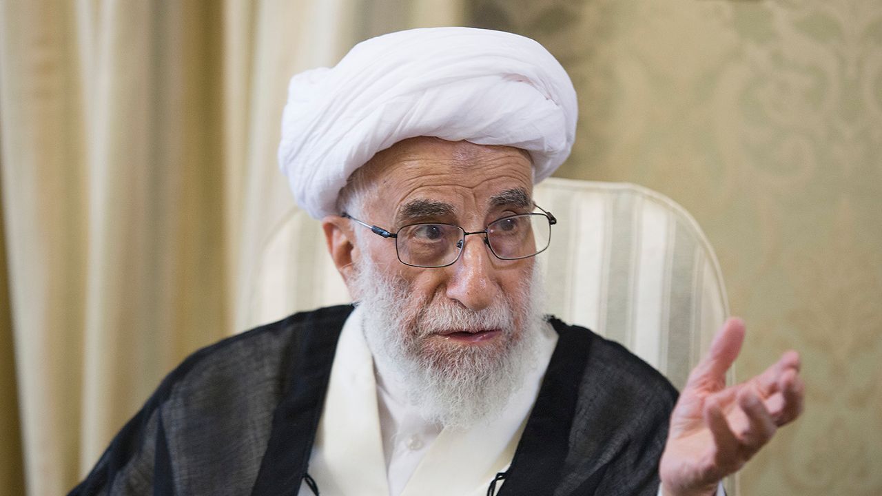 آیت‌الله جنتی: واجدین شرایط قانونی برای مجلس ثبت‌نام کنند/ گلایه از مجلس بدلیل کنارگذاشتن «اصلاح قانون انتخابات»