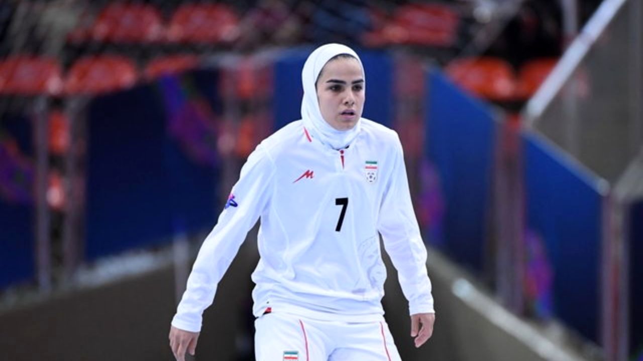 دوری 2 ماهه فرشته کریمی از فوتسال