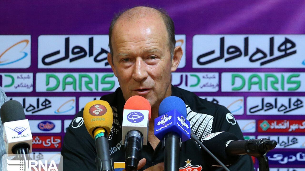 بیرانوند بهترین دروازه‌بان آسیاست/ او باعث افتخار فوتبال ایران است