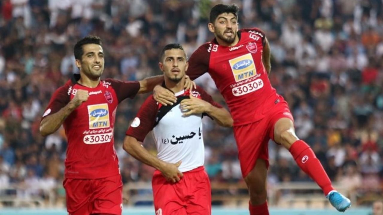 مشکل پرسپولیس برای جذب 2 مهاجم خارجی
