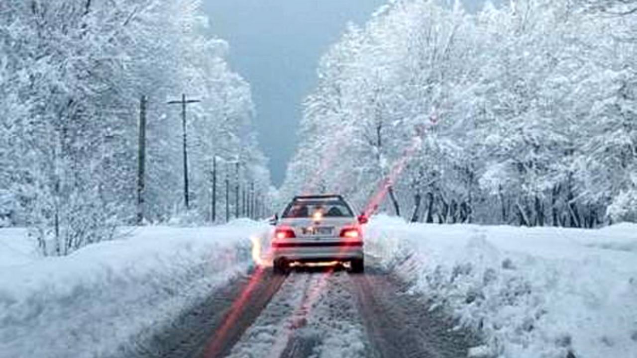 بارش برف و باران در اکثر محورهای مواصلاتی کشور