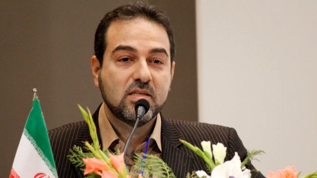 چالش وزارت بهداشت در بیماریابی ایدز / شناسایی 1000 مبتلا در نیمه نخست امسال/ 60 هزار فرد مبتلا به HIV زنده در ایران وجود دارد/ ادامه روند شناسایی و درمان محرمانه مبتلایان ایدز در لردگان/ تزریق با سرنگ مشترک در صدر علل ابتلا به ایدز