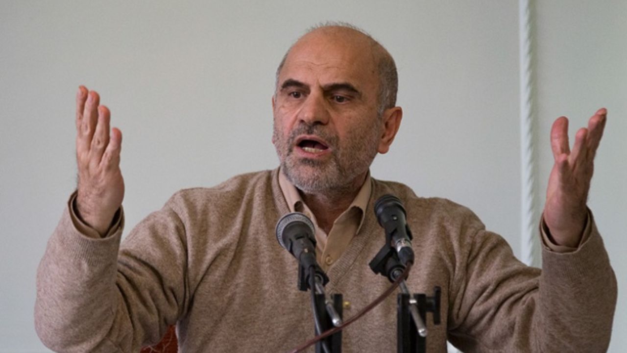 اینستکس می‌تواند به مثابه تیر خلاص برای صنایع استراتژیک کشور باشد/ برای حفظ کیان کشور وزیر صمت را دعوت به مناظره می‌کنم