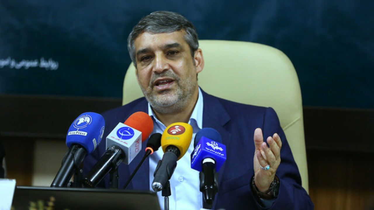 مسئولان، مشکل مدارس نیستند/ برخی می‌خواهند با مجوز مدرسه کار تجاری کنند