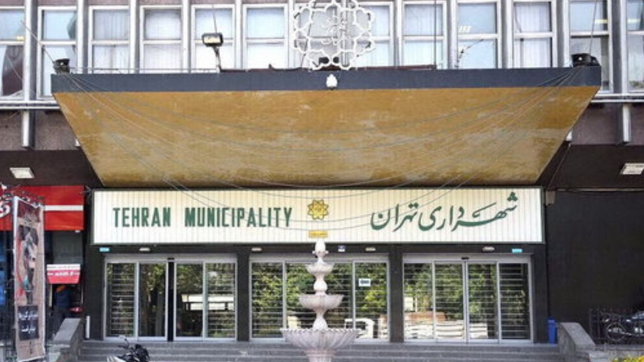 ماجرای ضیافت یلدایی مدیران شهری در یک باغ رستوران چه بود؟
