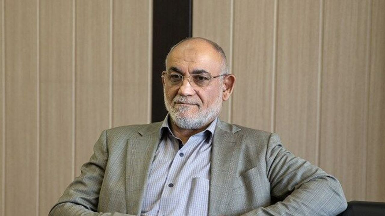 لاریجانی ظرفیت نیروسازی و کادرسازی دارد/ لاریجانی از عرصه سیاسی کشور کنار نمی‌کشد/ افرادی که جزو استوانه‌های انقلاب بوده‌اند هرگز نباید مأیوس شوند و ببُرند