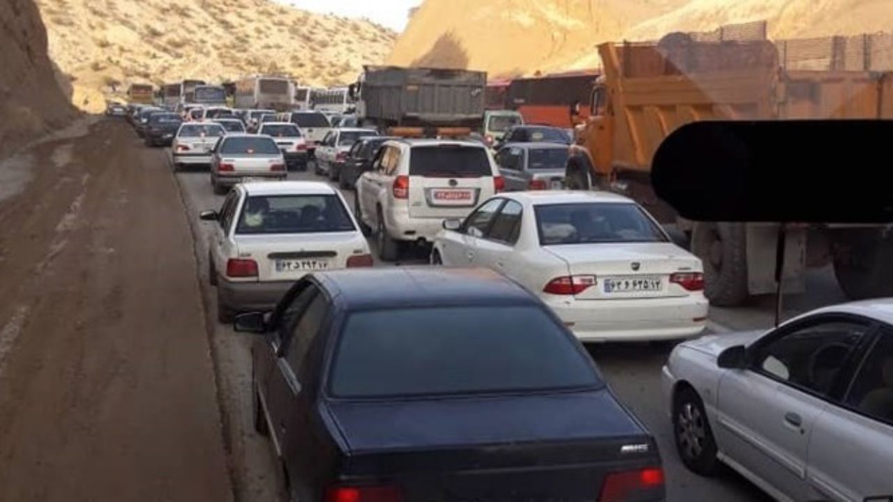 ترافیک نیمه‌سنگین در آزادراه کرج-تهران
