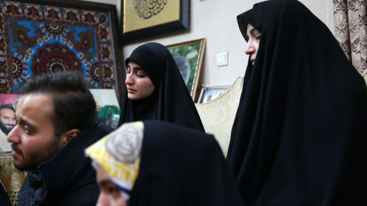 داستان کربلا دوباره تکرار شد/ هزاران قاسم سلیمانی آماده حرکت به سمت کاخ سفید هستند