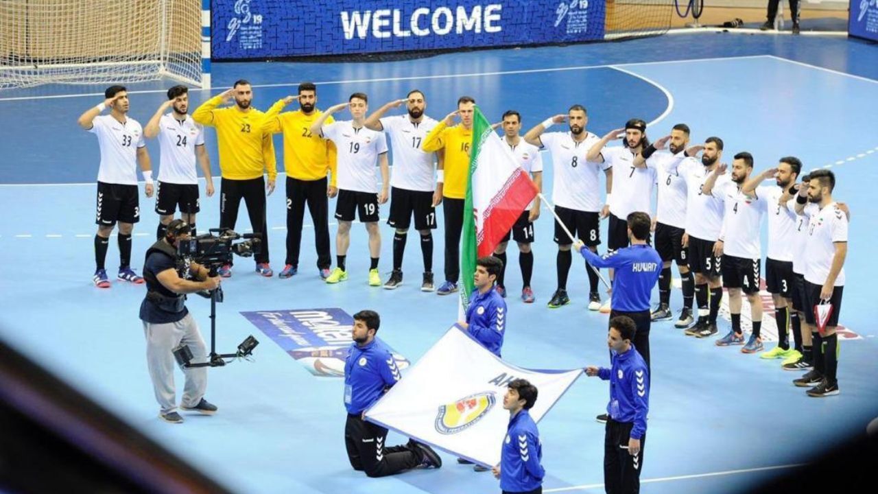 بازی با کره حکم مرگ و زندگی را برای ما دارد