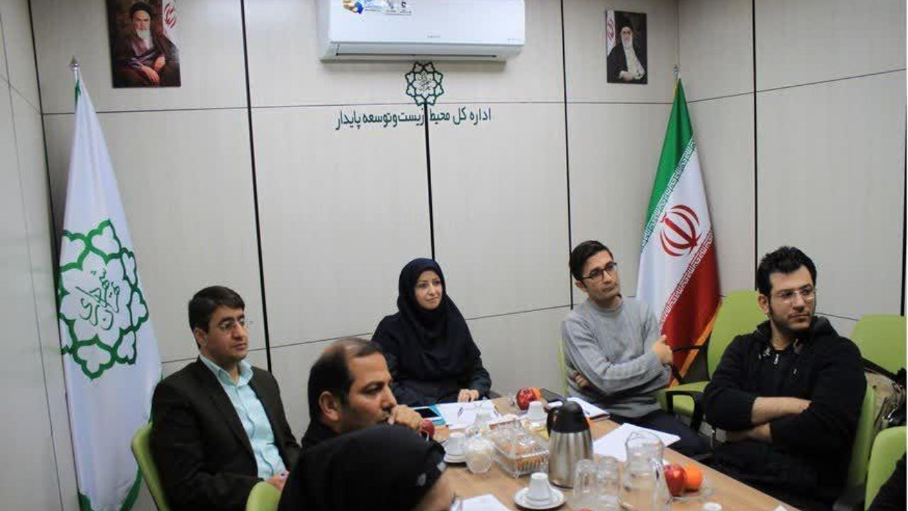 تدوین شیوه نامه اجرایی کاهش مصرف پلاستیک با مشارکت همه بخش های ذی نفع