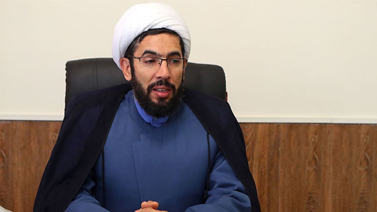 آتش زدن کتاب علمی رشته پزشکی خطایی بزرگ است