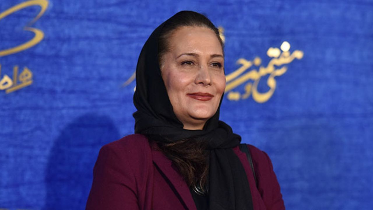 ژست مخالف گرفتن را فضیلت نمی‌دانم