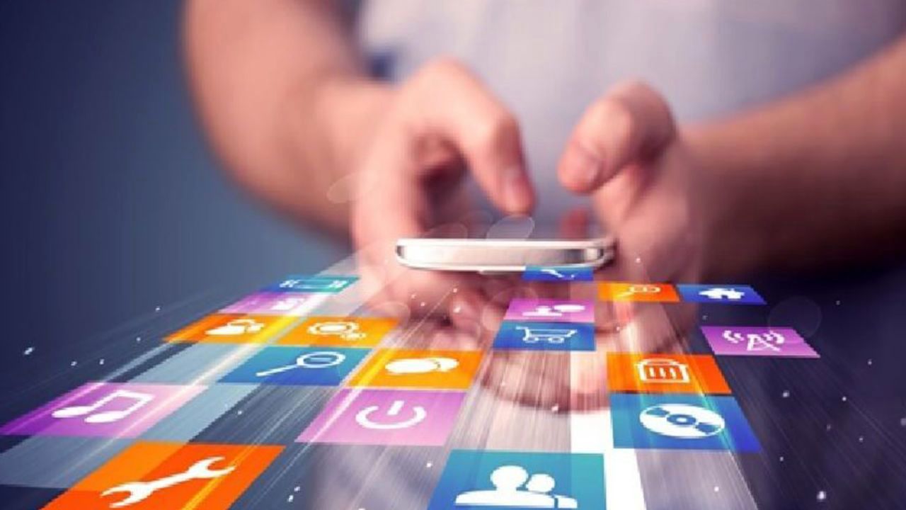 اپلیکیشنی که حضور دانشجویان را در کلاس بررسی می‌کند