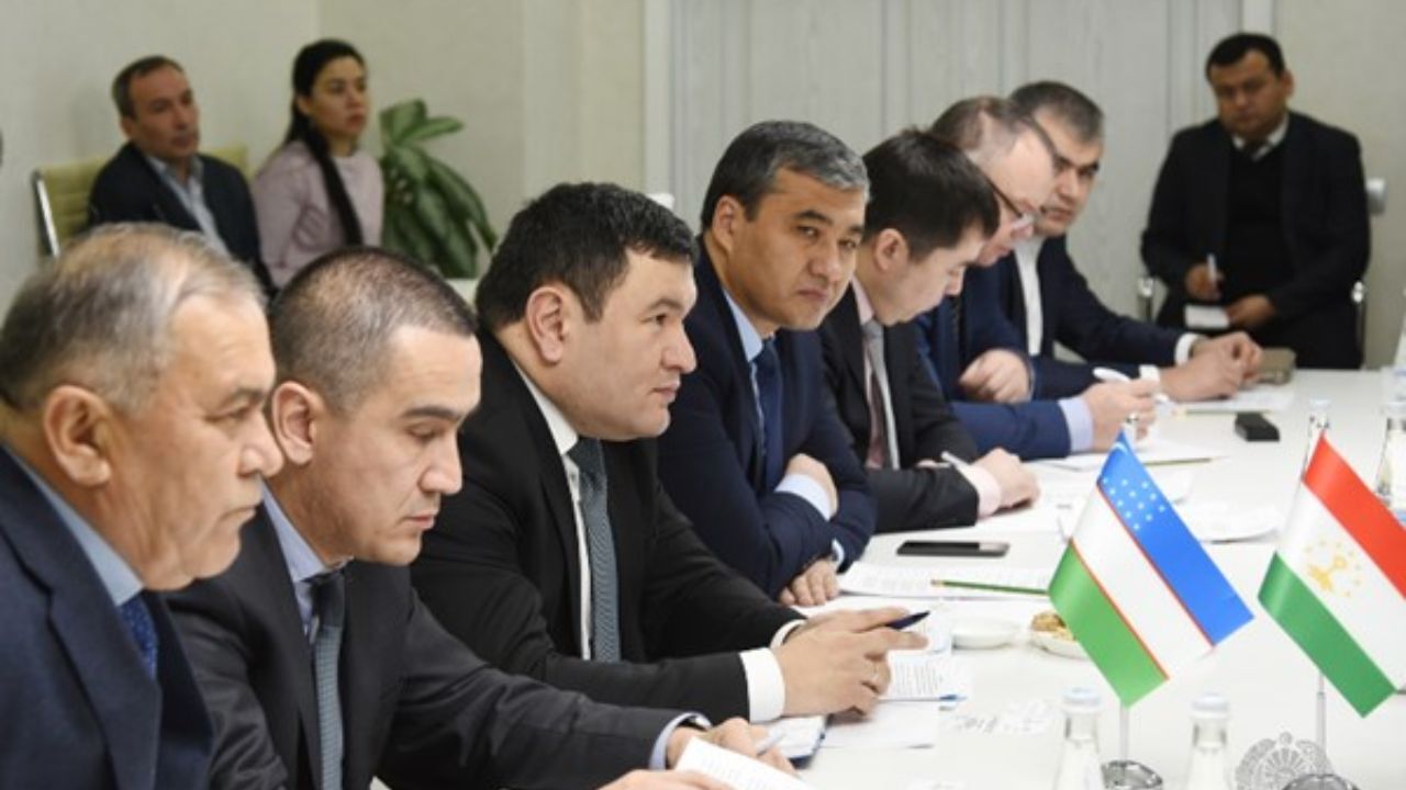 آغاز مذاکرات ازبکستان و تاجیکستان برای ساخت دو نیروگاه برق آبی