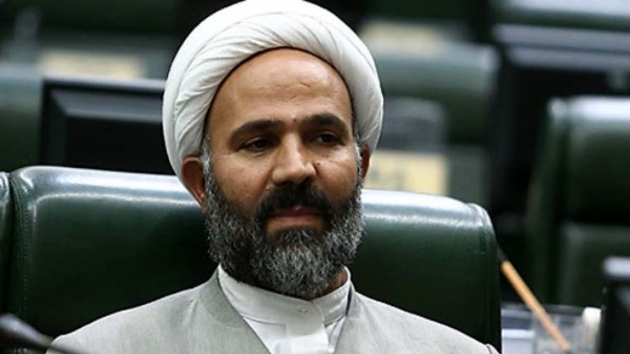 مشکلات اقتصادی کشور با مذاکره حل نمی‌شود