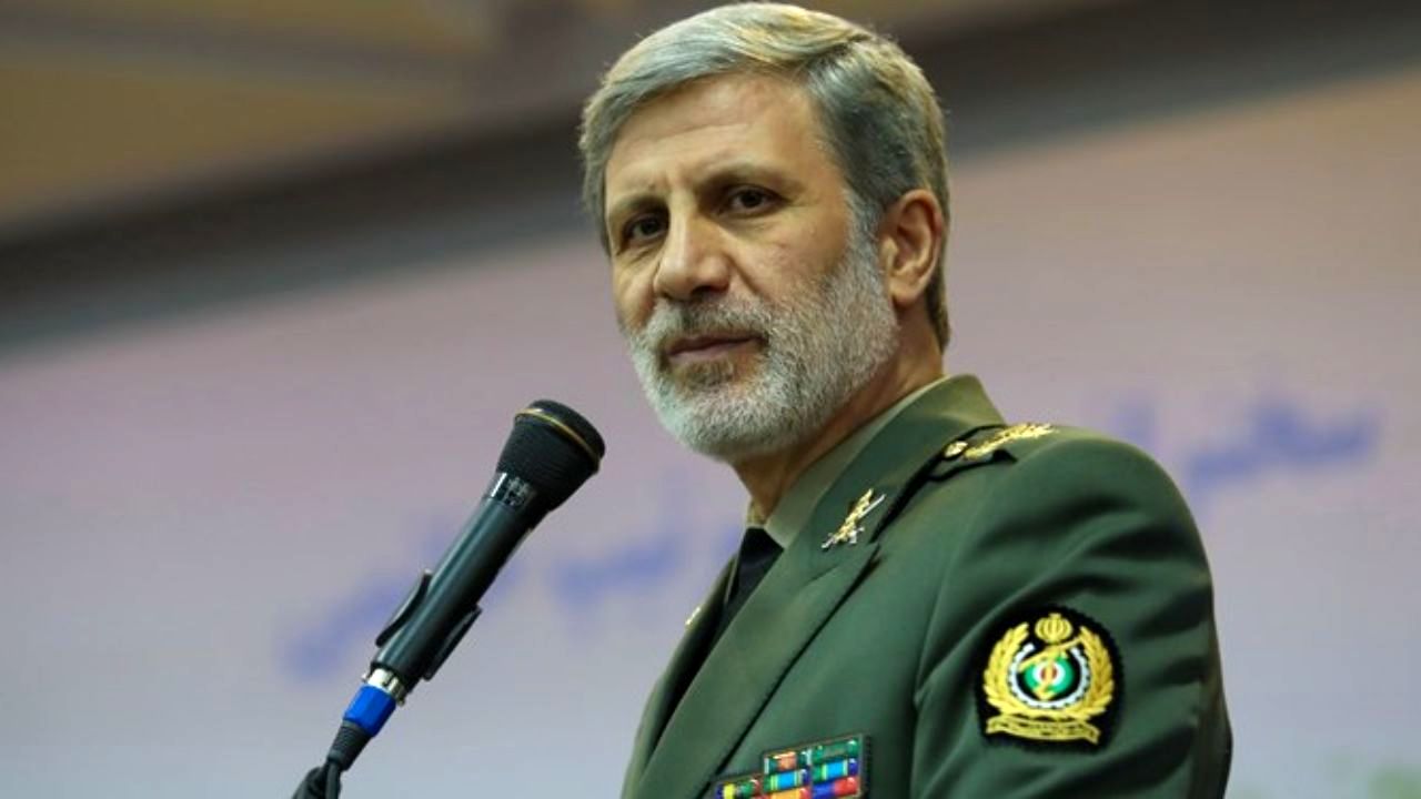 تنها با داشتن قدرت می‌توان حق ملت را ازدشمن گرفت