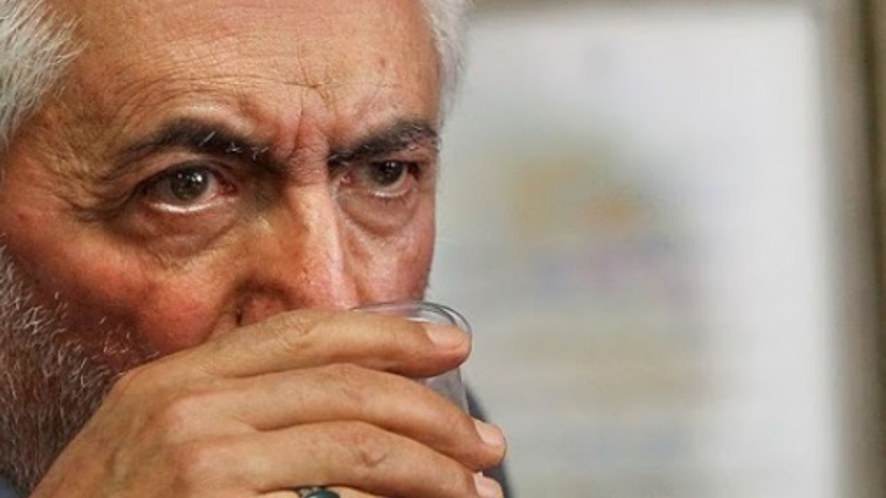 فرانسوی‌ها از مسلح نبودن دشمنان نهضت تعجب می‌کردند