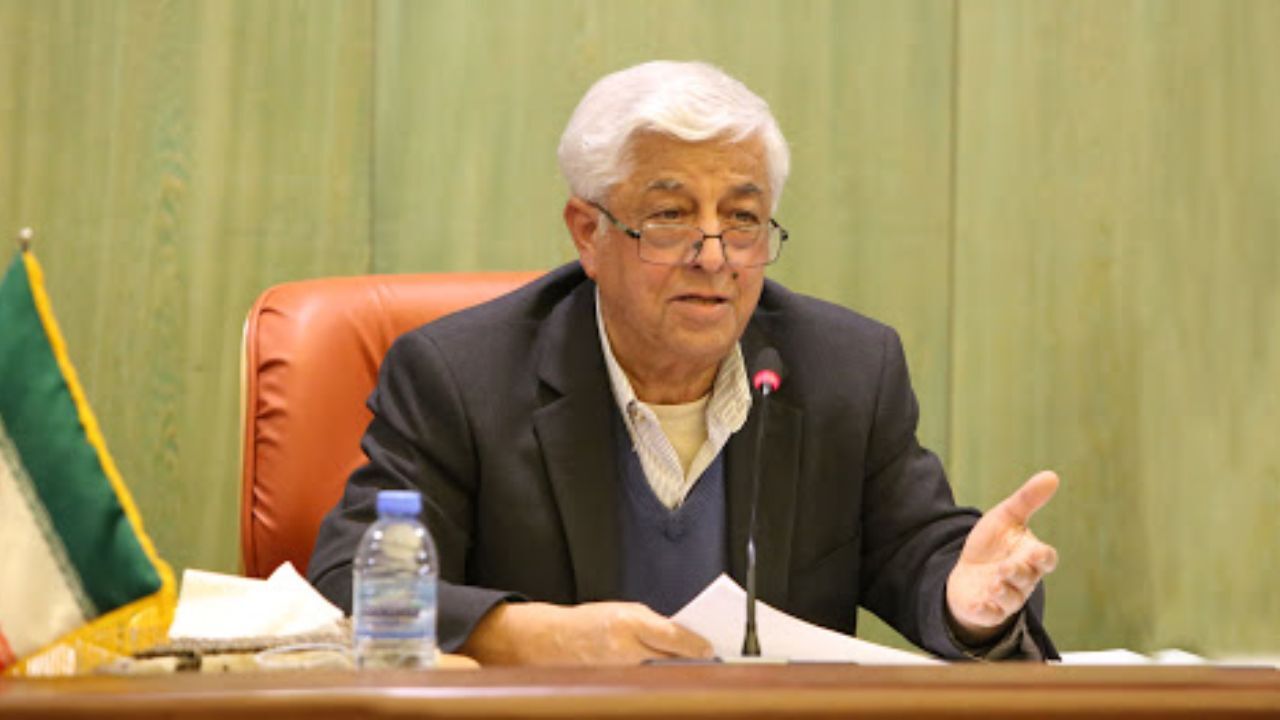 سرپرست وزارت جهاد کشاورزی: گندم 3 هزار و 800 تومانی وجود ندارد