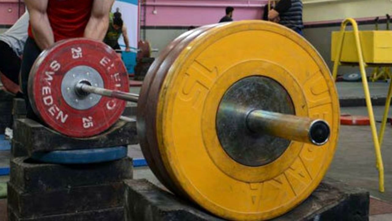 8 وزنه‌بردار به اردوی تیم ملی دعوت شدند/ آغاز تمرینات از 22 بهمن