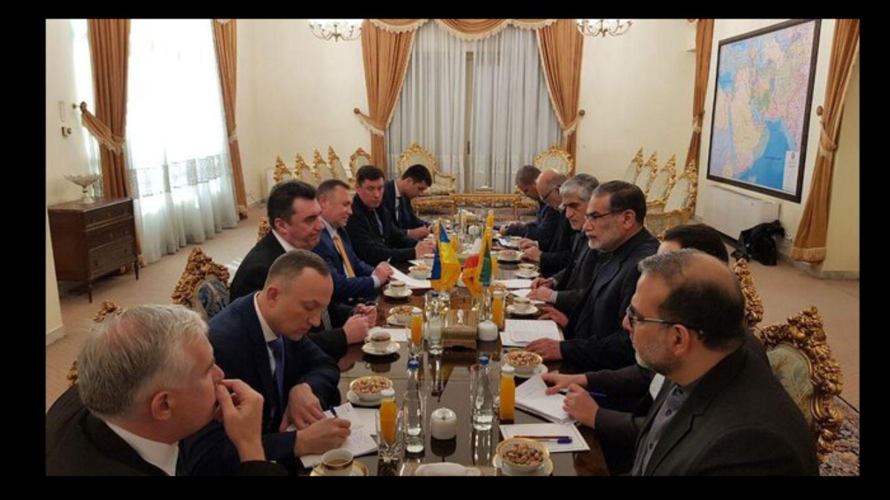 دبیر شورای امنیت ملی اوکراین با شمخانی درباره سقوط هواپیمای اوکراینی رایزنی کرد