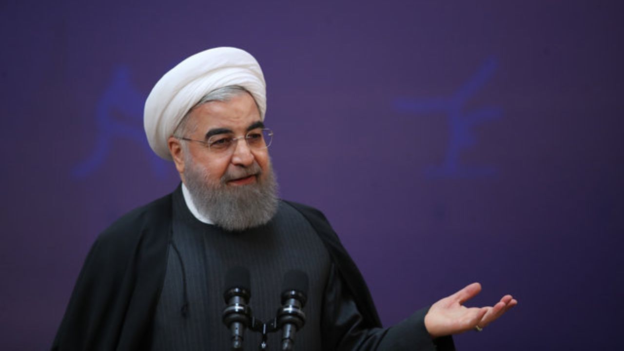 باید از دو قطبی کردن فضا در همه موضوعات فاصله بگیریم