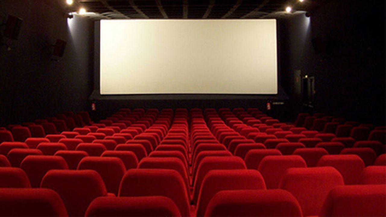 اولویت فیلم‌های فجر در اکران نوروز 99/ توزیع پرفروش‌ها در طول سال