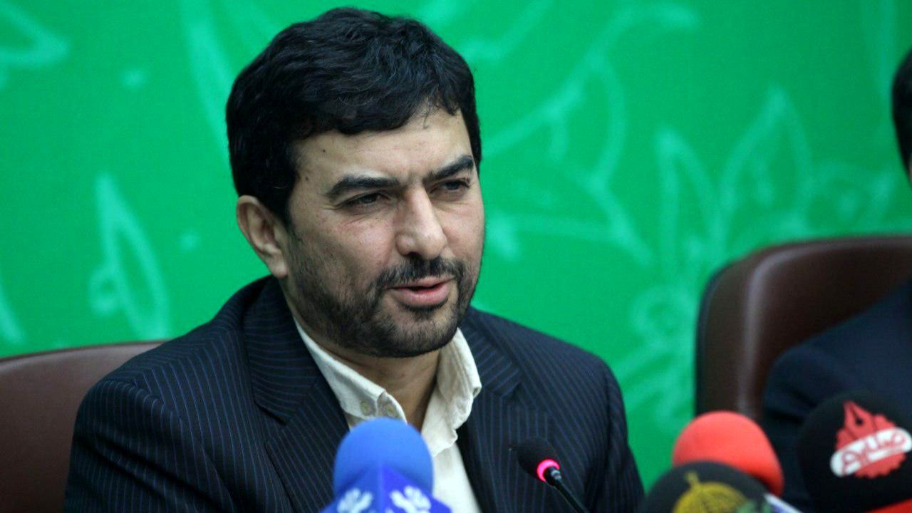 توزیع گسترده مواد ضدعفونی‌کننده در سطح شهر/ سهمیه کالای اساسی استانها دو برابر شد