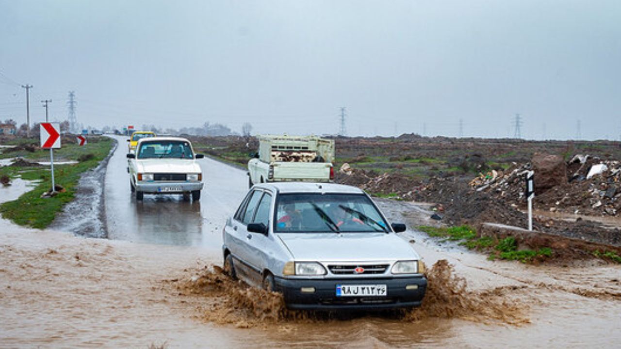 سیل 2100 میلیارد تومان به زیرساخت‌های لرستان خسارت زد