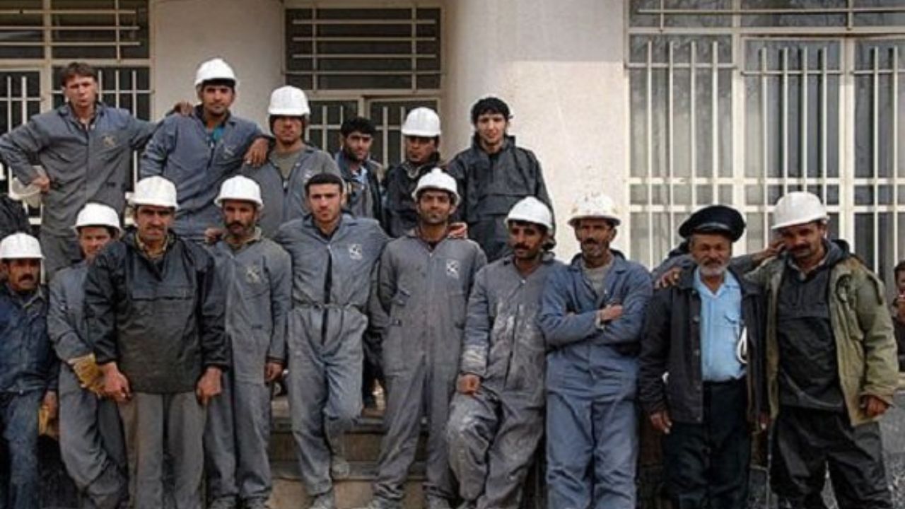 مجامع کارگری و حضور غیاب بیمه بیکاری تا پایان فروردین به تعویق افتاد