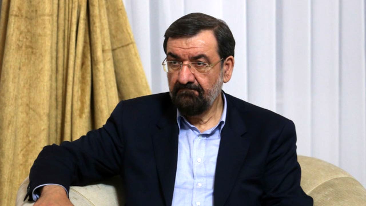 محسن رضایی درگذشت والده شهیدان فهمیده را تسلیت گفت