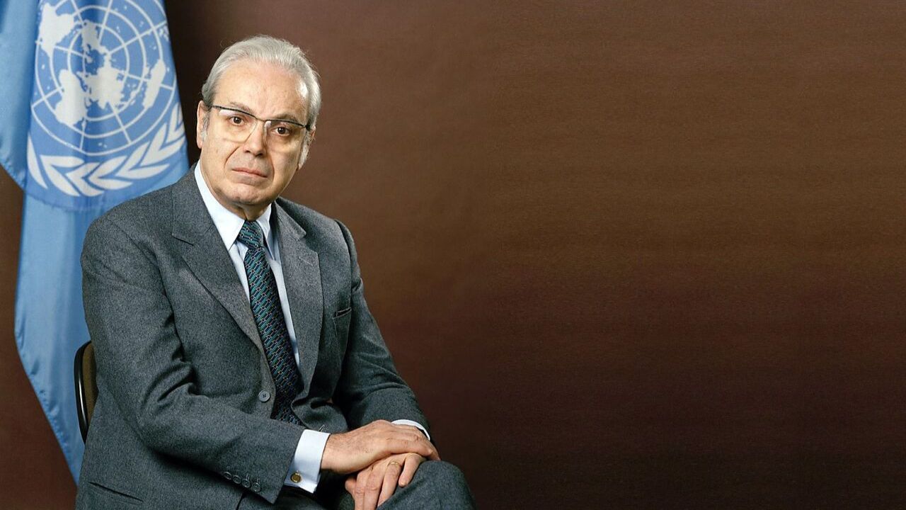 «خاویر پرز دکوئیار» در 100 سالگی درگذشت