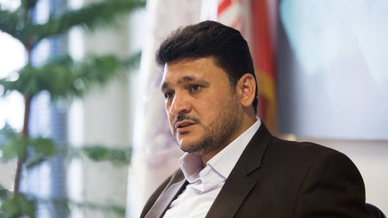 برای جلوگیری از مختل شدن فضای کسب‌وکار، خدمت‌رسانی‌ها الکترونیکی انجام شود