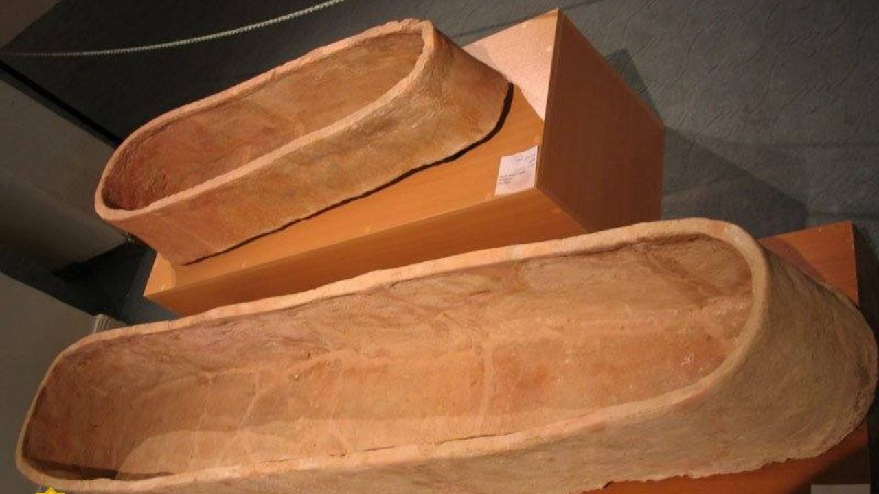اشکانیان اجساد خود را چگونه تدفین می‌کردند؟