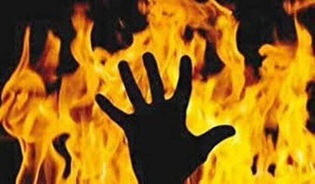 ‌معمای قتل آتشین زن تنها