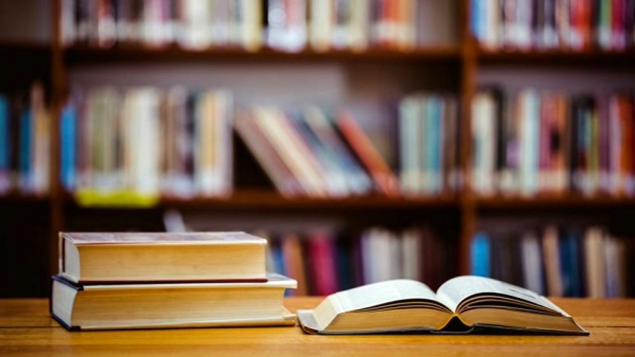 برگزیدگان جایزه کتاب سال شعر به سال آتی موکول شد