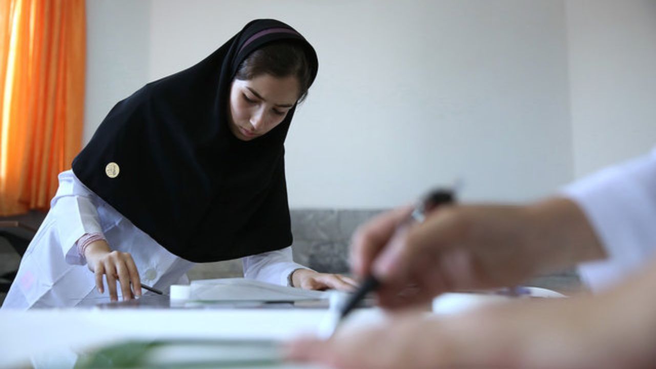 انتقاد از کنکوری شدن برخی دروس مهارتی هنرستان‌ها
