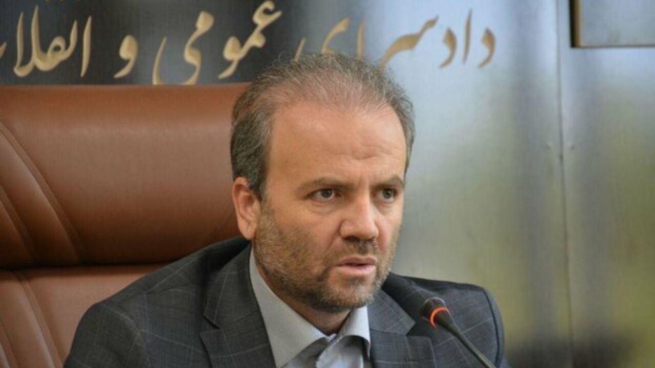 قطع زنجیره انتقال کرونا از طریق در خانه ماندن مردم حاصل خواهد شد/ مردم نگران نباشند، مشکلی در تامین مایحتاج نداریم